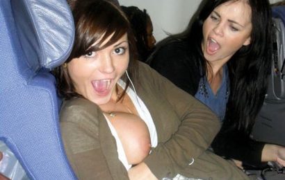 Stéphanie et Solène foutent le bordel dans l’avion